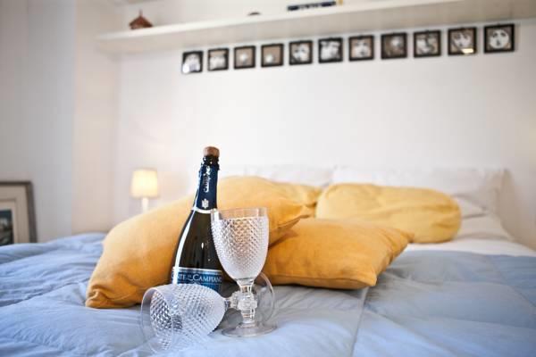 Levante Rooms Полиняно а Маре Екстериор снимка