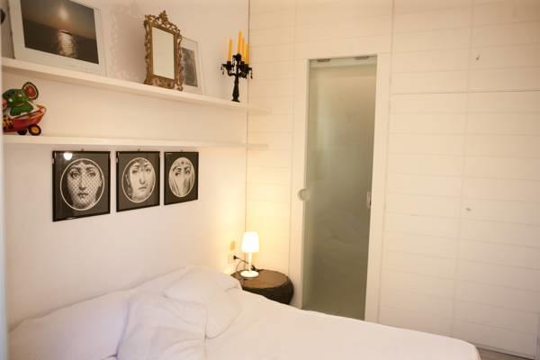 Levante Rooms Полиняно а Маре Екстериор снимка
